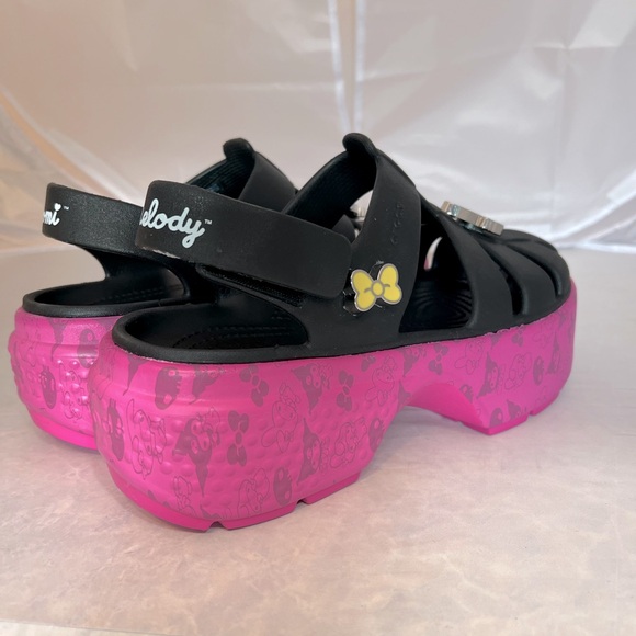 Crocs + Hello Kitty Kuromi My Melody Black Pink Stomp Sandals Size 10 - Picture 2 of 7